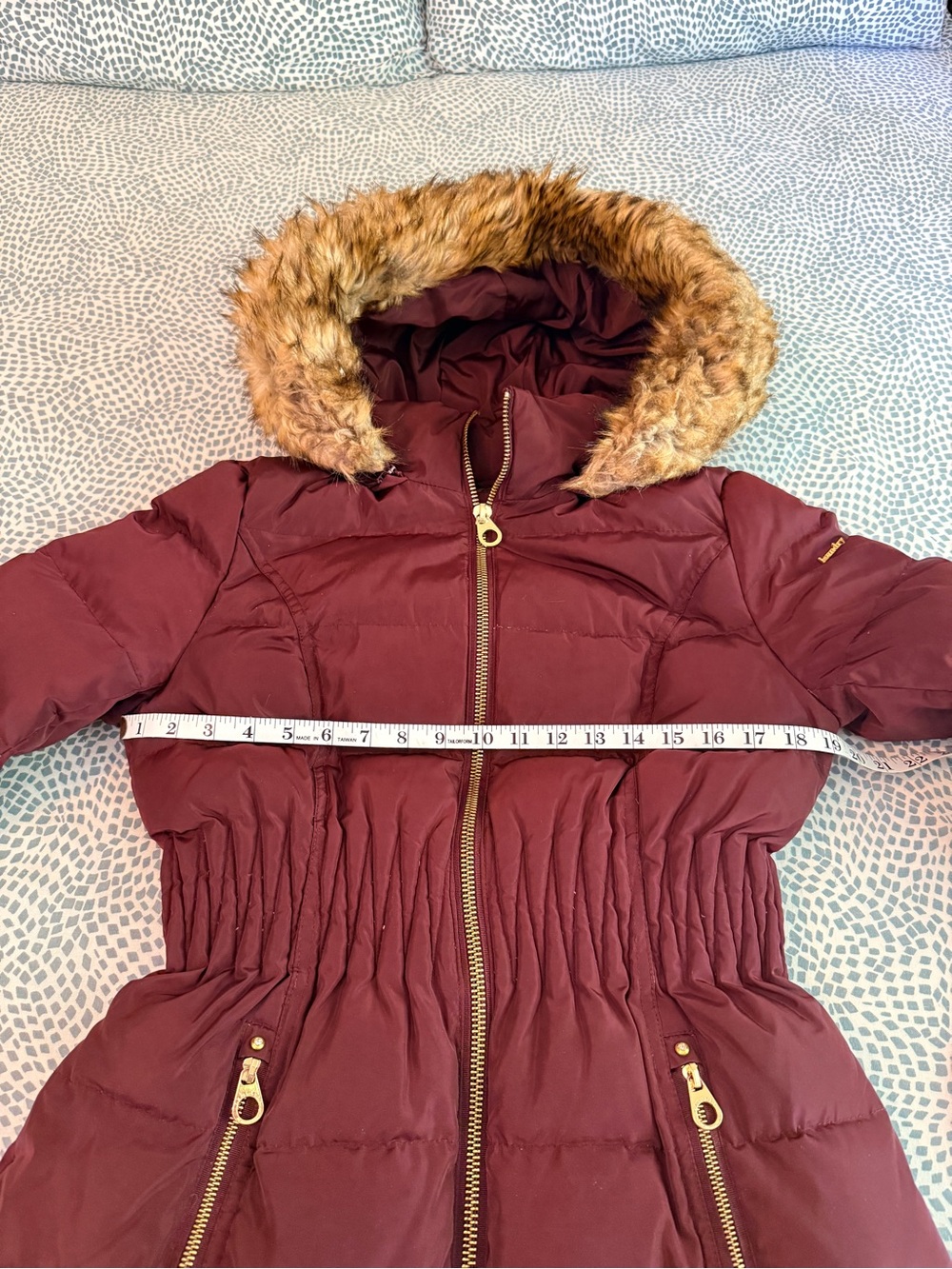 Laundry By Shelli Segal | Burgundy Faux-Fur Trim Puffer Coat - Picture 7 of 12